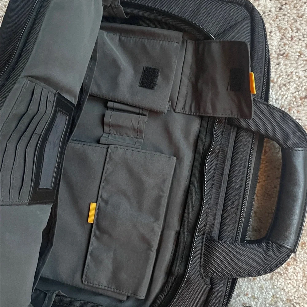 Targus Black Laptop Bag